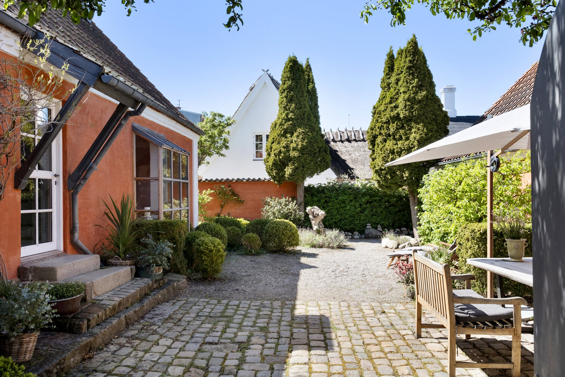 Ejendommen