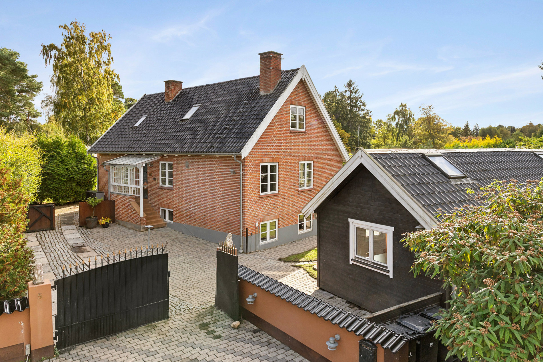 Ejendommen